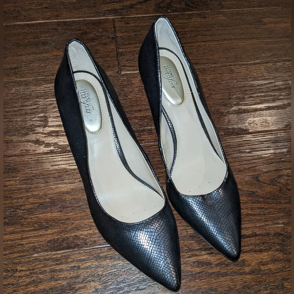 Alfani Step n Flex Pump Heels with Metallic Snake Skin Print